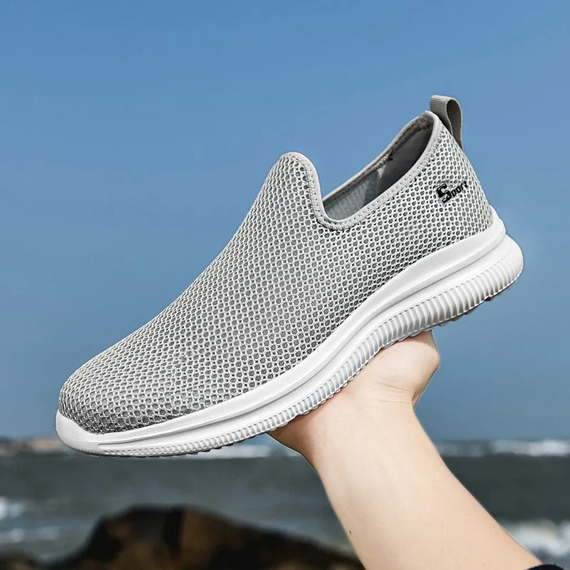 2022 Summer Breathable Man Sneaker Fashionable Running Vulcanize Shoe Mesh Sports Flat Men Loafers Zapatillas Hombre Plus Couple