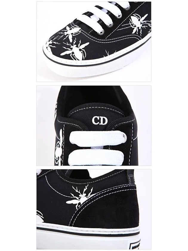 Bee Low Top Sneakers Black