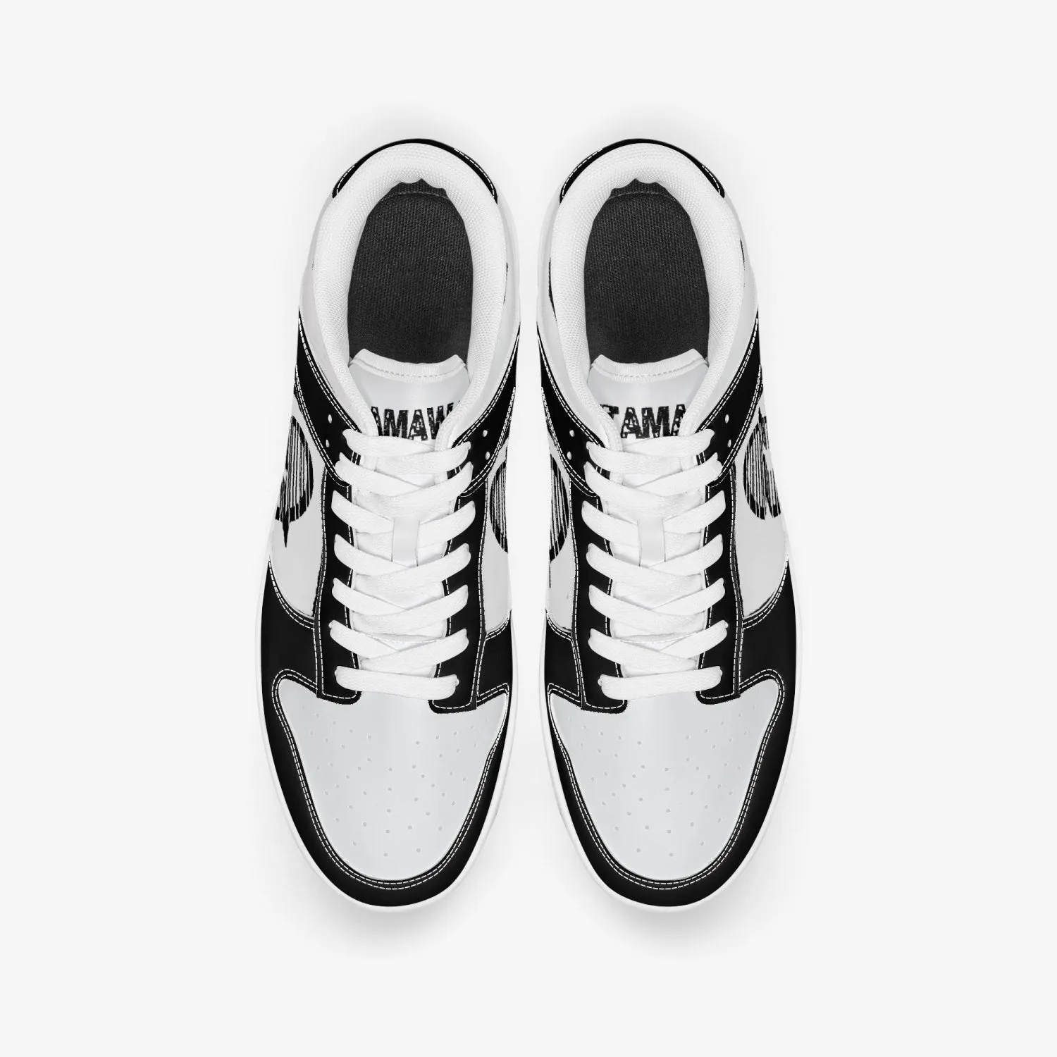 Dunk Stylish Low-Top Leather Sneakers / Black & White