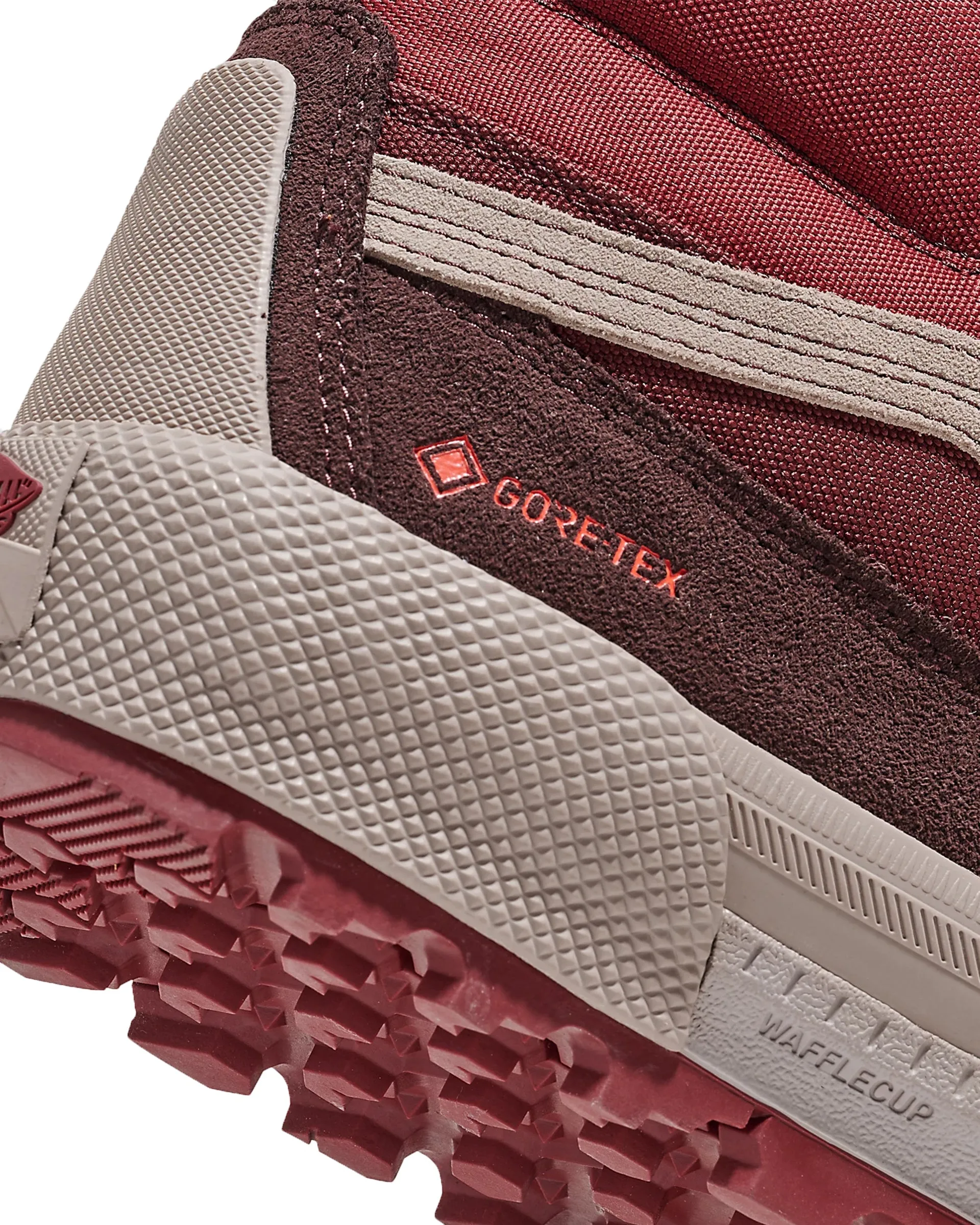 MTE Sk8-Hi Gore-Tex Insulated Shoes