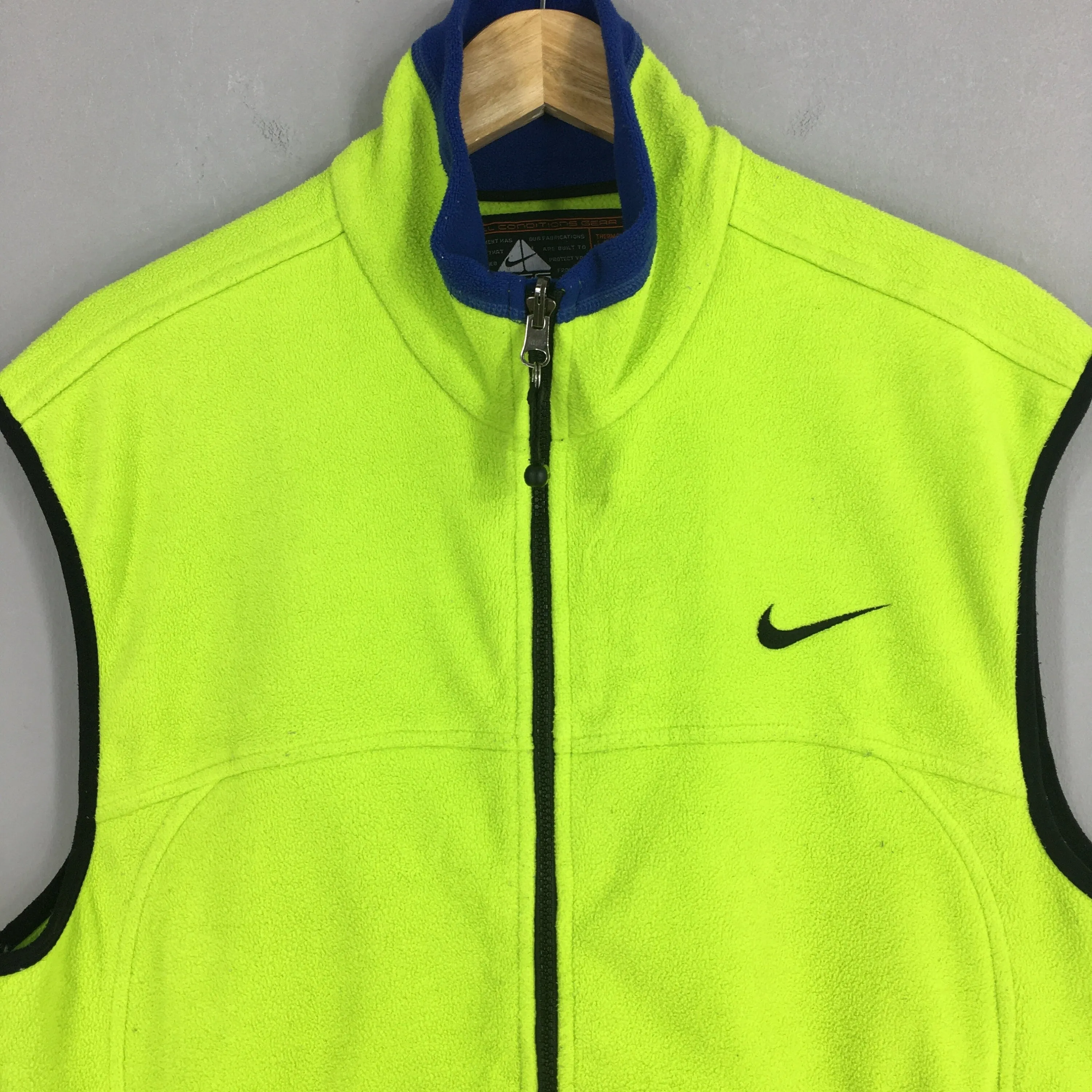 Nike Acg Fleece Neon Vest Jacket Medium