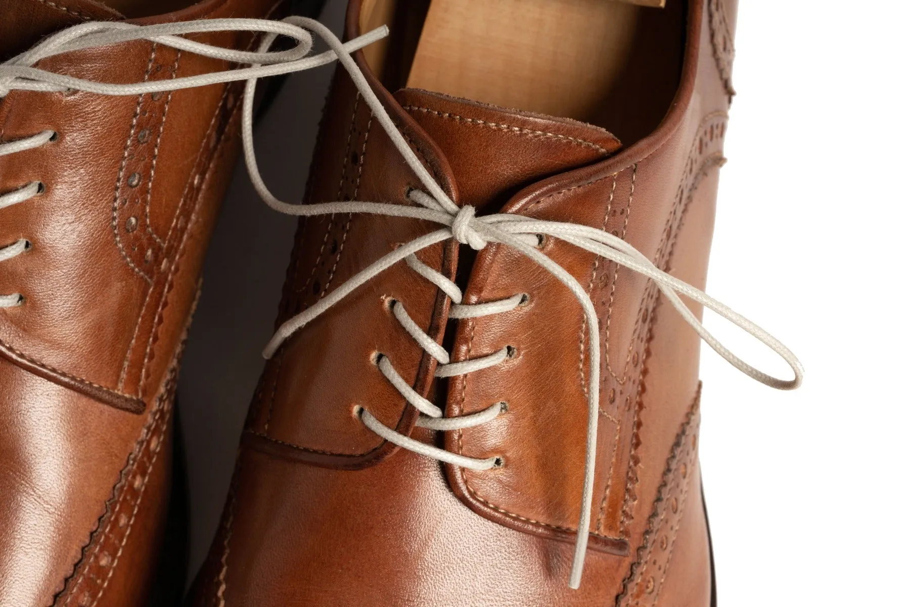 Round Medium Gray Waxed Cotton Shoelaces