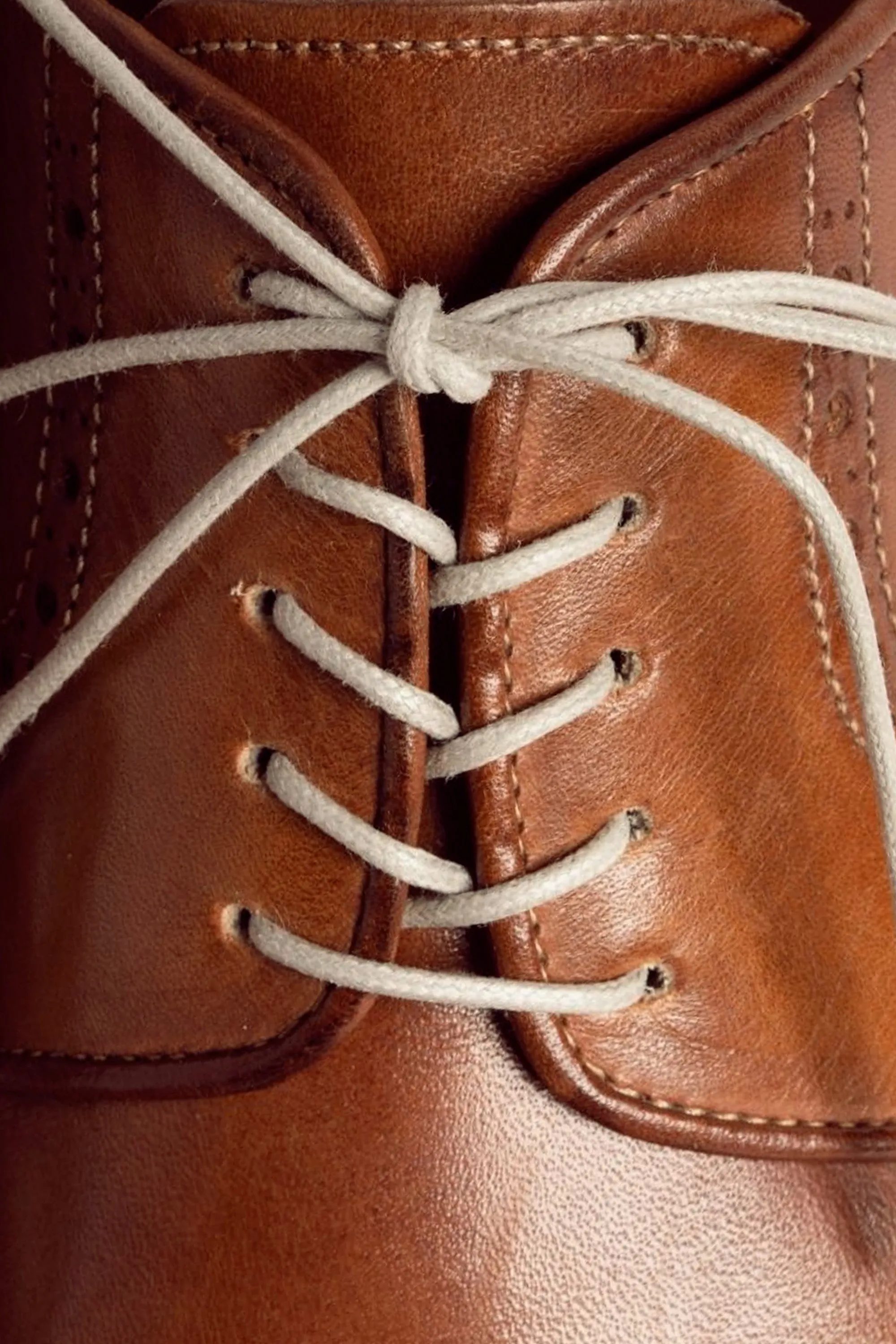 Round Medium Gray Waxed Cotton Shoelaces