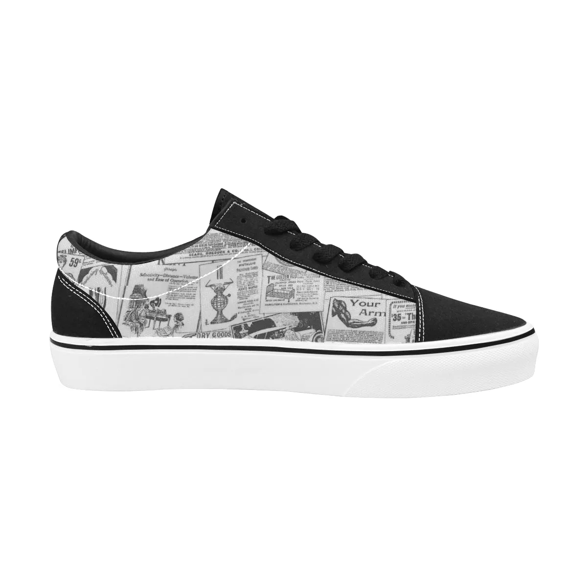 Women's Big Size Monochrome Newspaper Print Low Top Canvas Shoes