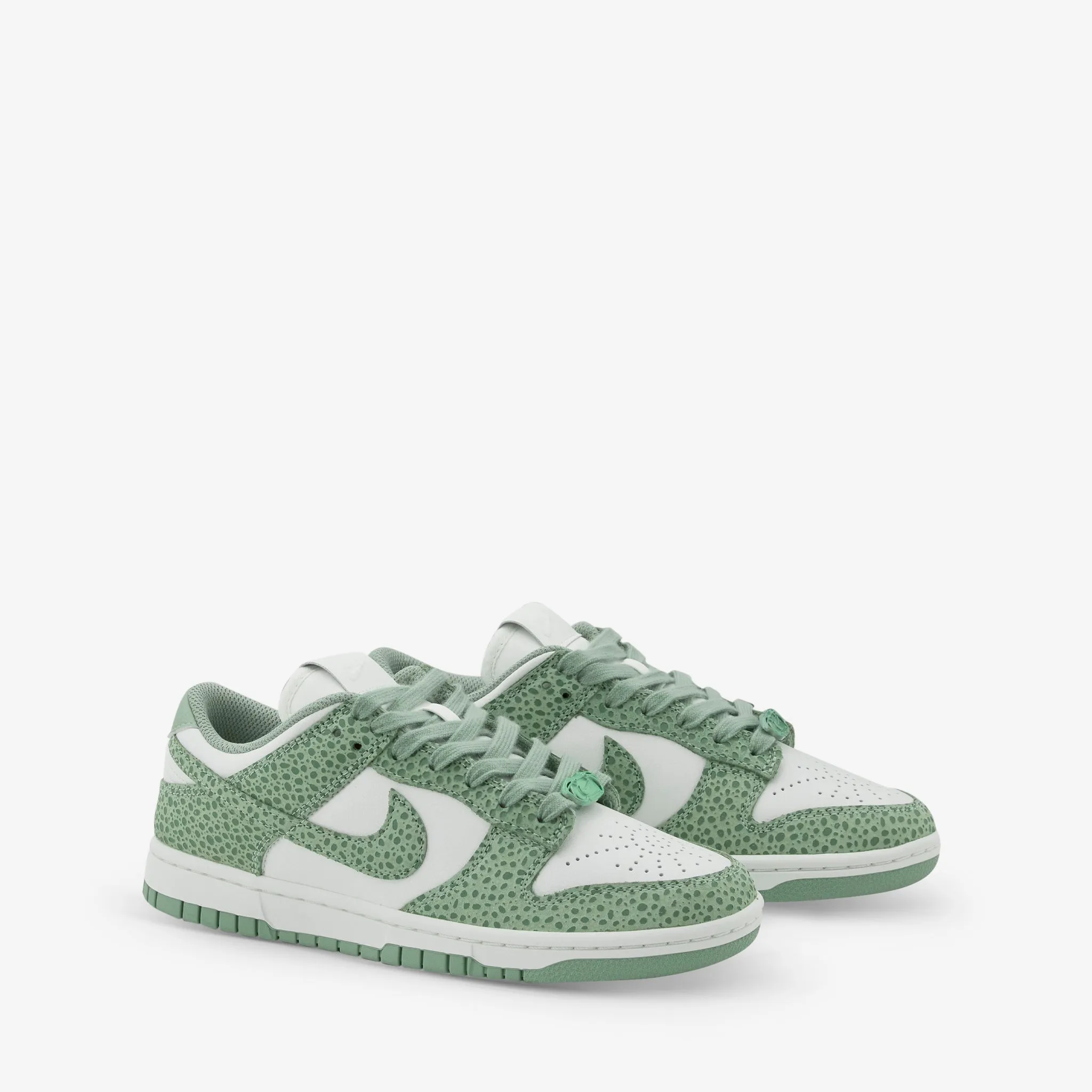 Women's Dunk Low Premium Oil Green | Treeline | Sail | Oil Green